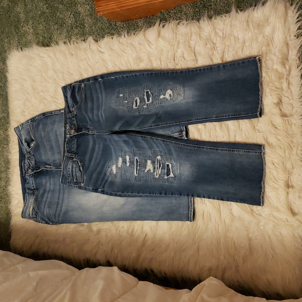 Size 5/6 capri jeans both are nwot